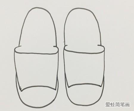 拖鞋简笔画