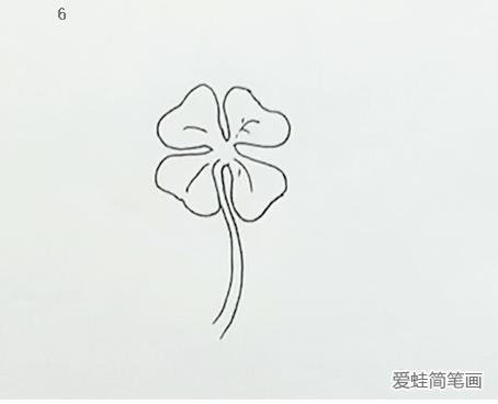 四叶草简笔画